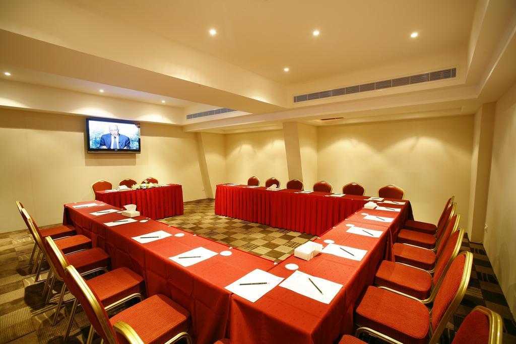 Ramada Riyadh Hotel Facilities photo