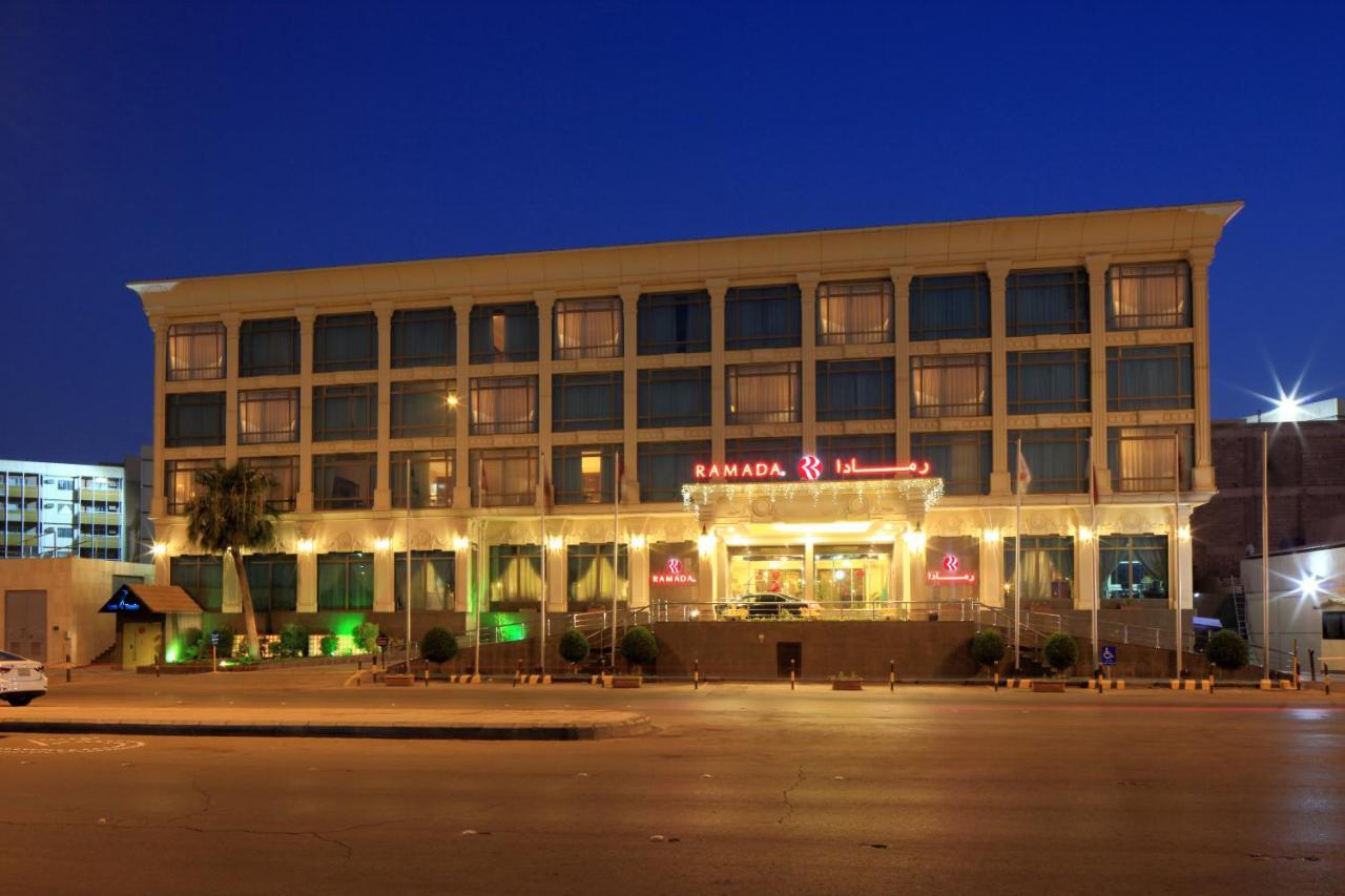 Ramada Riyadh Hotel Exterior photo